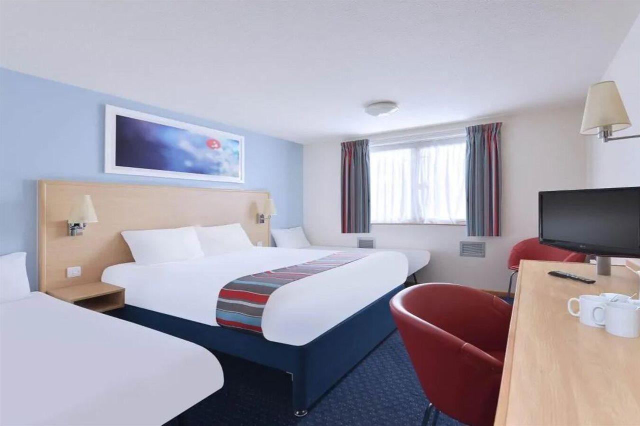 Travelodge Newcastle Seaton Burn Extérieur photo