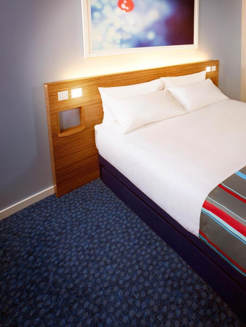 Travelodge Newcastle Seaton Burn Extérieur photo